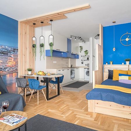 Newly Renovated!!! - Modern Apartment 10 Minutes From The Grand Boulevard Budapest Exterior photo